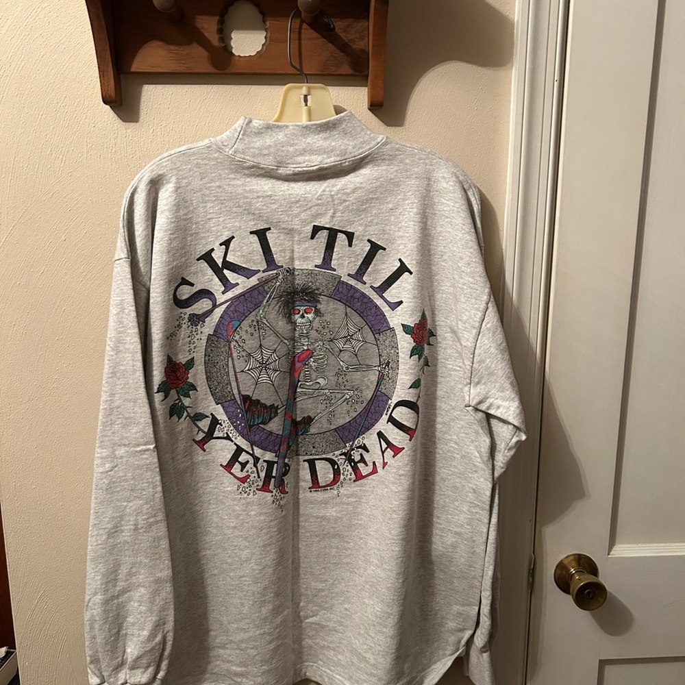 Rare Vntg Collectible Grateful Dead 1993 Ski Til Yer Dead XL. Long sleeve shirt.